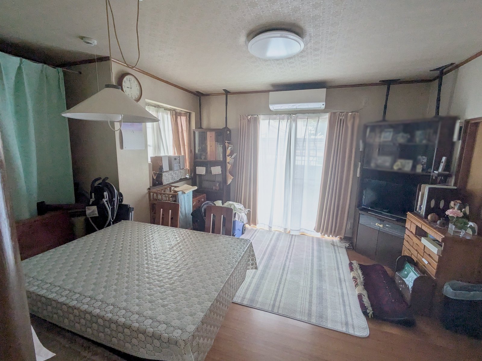 中野区戸建て リフォーム前の居間・ダイニング